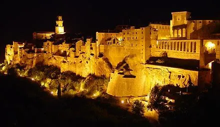 Le Camere Del Ceccottino Pitigliano Italy