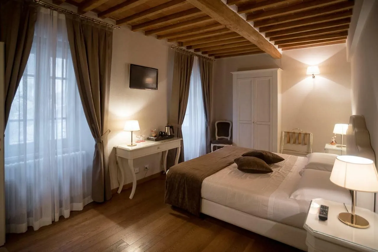 Le Camere Del Ceccottino Pitigliano 3*,  Italia